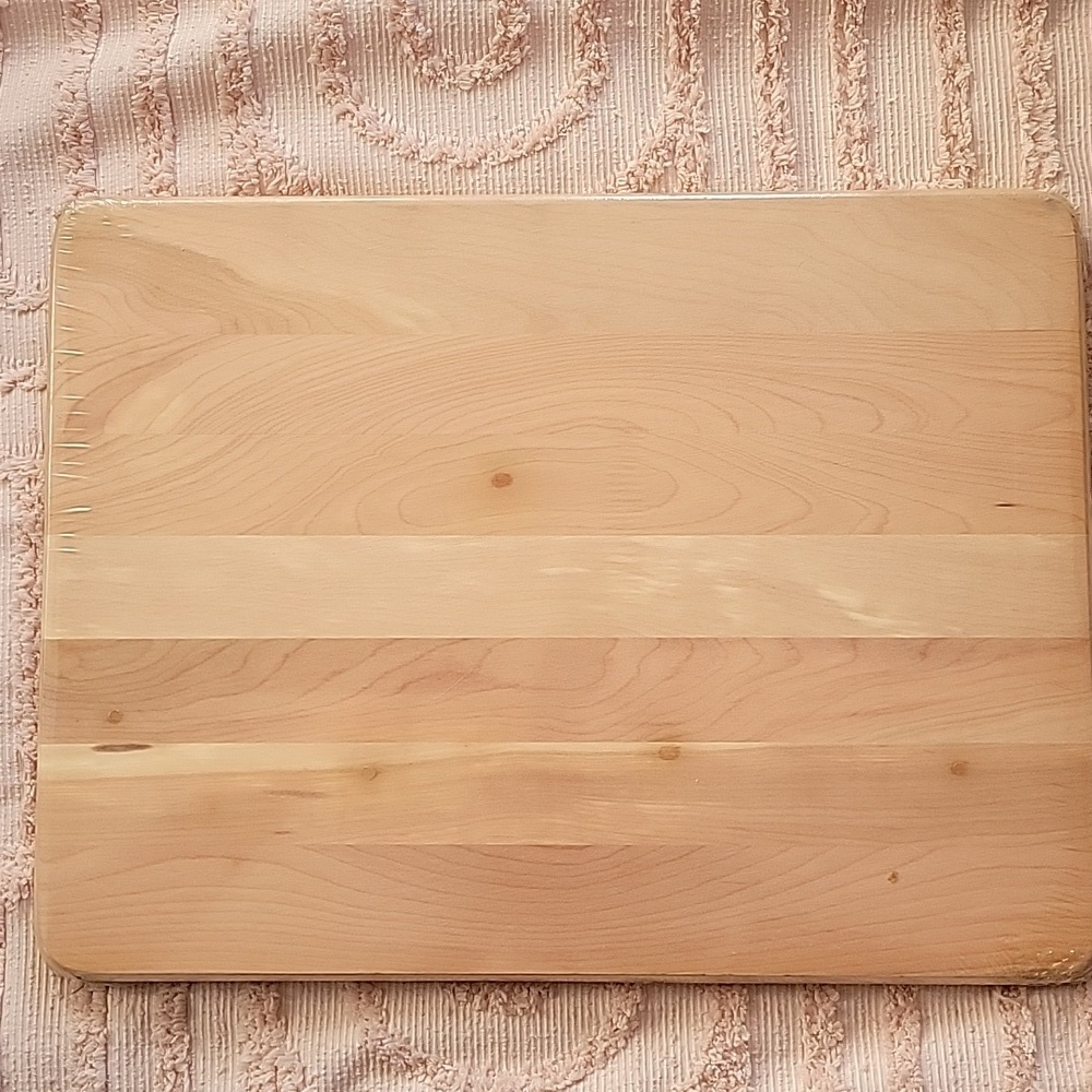 Chicago Cutlery Cutting Board, NWOT.  12" × 17". Solid Cheerywood. - Picture 4 of 6